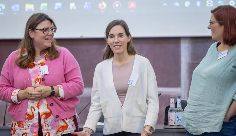 Drei Referentinnen stellen ihre Workshops vor